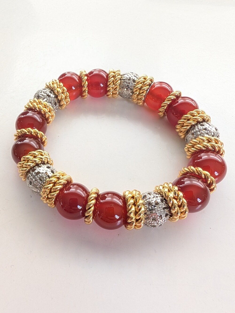Vintage Gold Tone Twisted Rope Carnelian Stone Classic Beaded Stretch Bracelet